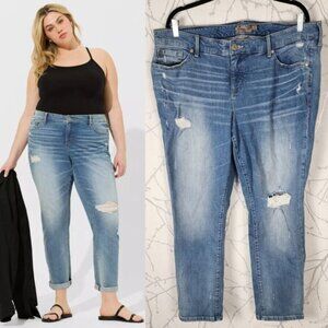 Torrid Light Wash Distressed Vintage Stretch Mid Rise Boyfriend Jeans